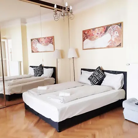 Appartement Gold Rose With 3 Budapest