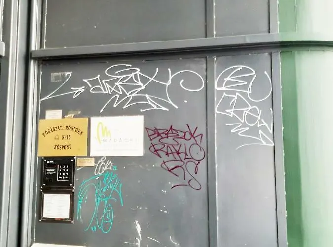 Gold Rose With 3 Apartament