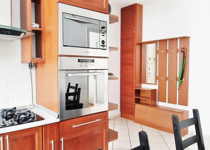 Gold Rose With 3 Apartament