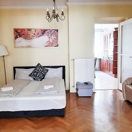 Apartmán Gold Rose With 3 *